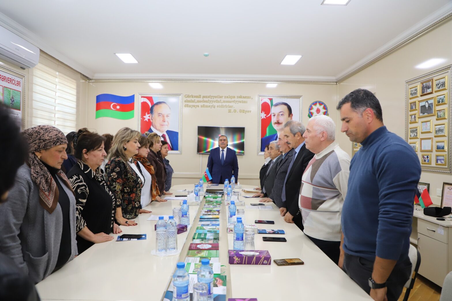 ÜMUMMİLLİ LİDER HEYDƏR ƏLİYEVİN ANIM GÜNÜNƏ HƏSR OLUNMUŞ TƏDBİR KEÇİRİLIB